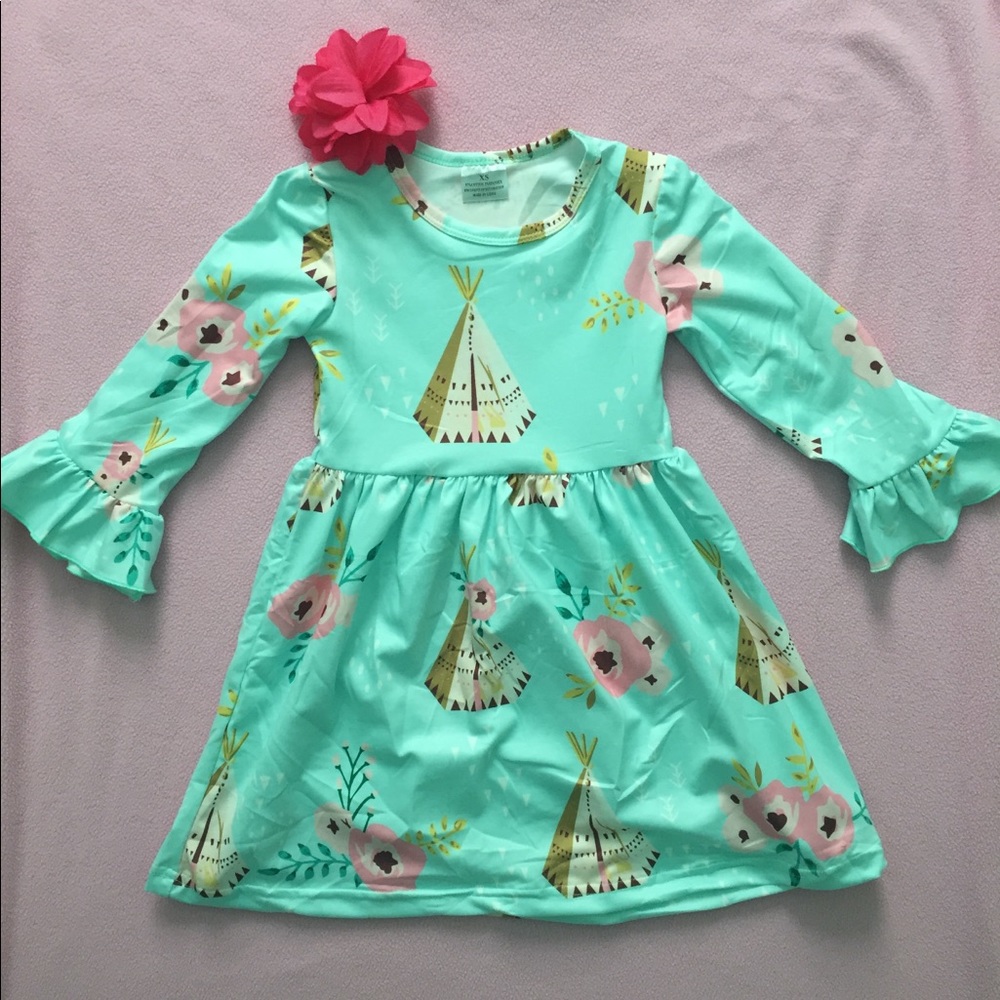 1 left!! Floral Mint Teepee Long Sleeved dress ๐ - Picture 4 of 6